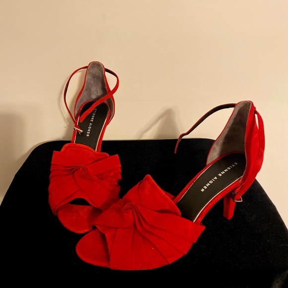 Etienne Aigner Red Ultra Suede Ankle Strap Sandal Heel - Picture 1 of 3